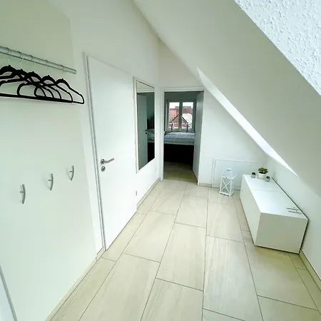 Ahaus: Stadtoase Mit Terrasse & Privater Garage דירה