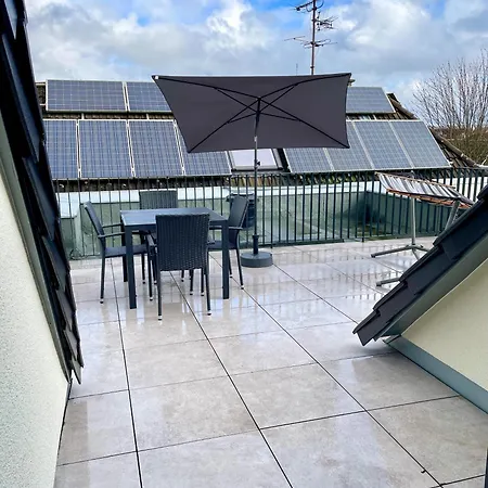 Ahaus: Stadtoase Mit Terrasse & Privater Garage אהאוס