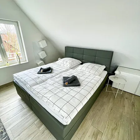 Ahaus: Stadtoase Mit Terrasse & Privater Garage Apartment Ahaus