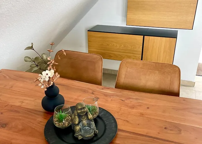 شقة Ahaus: Stadtoase Mit Terrasse & Privater Garage