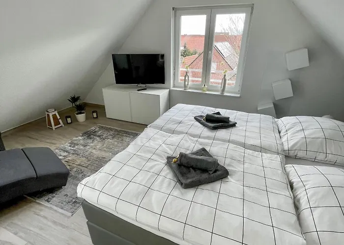 Ahaus: Stadtoase Mit Terrasse & Privater Garage شقة