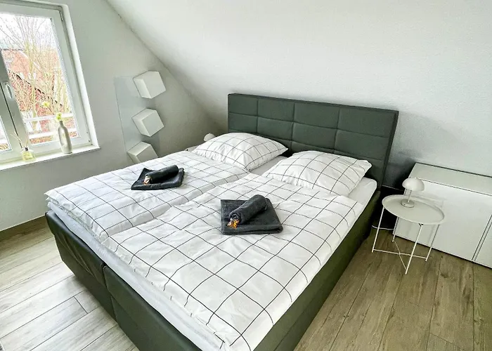 Ahaus: Stadtoase Mit Terrasse & Privater Garage شقة آهاوس